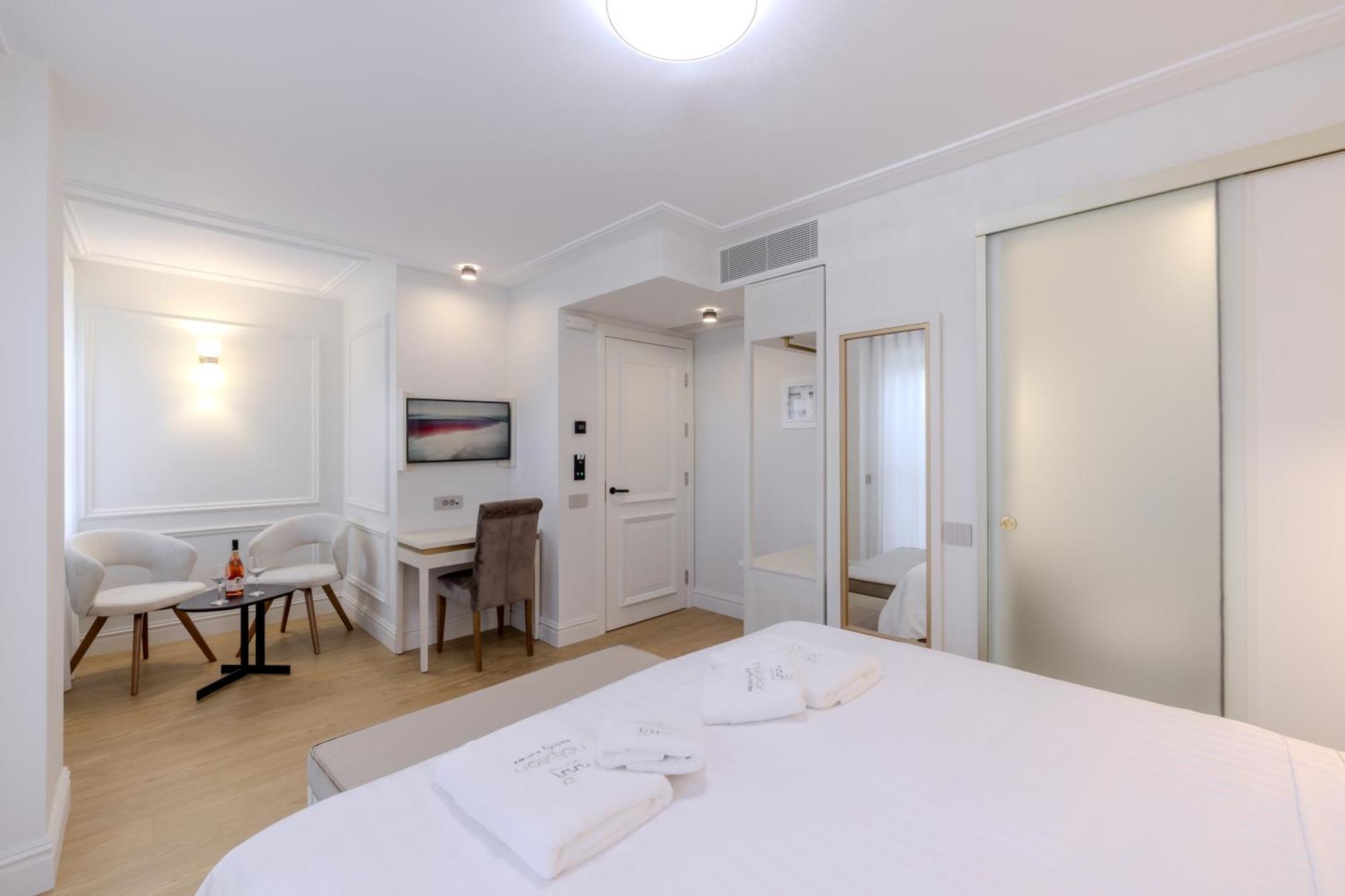 Nafplion Comfy Suites Экстерьер фото