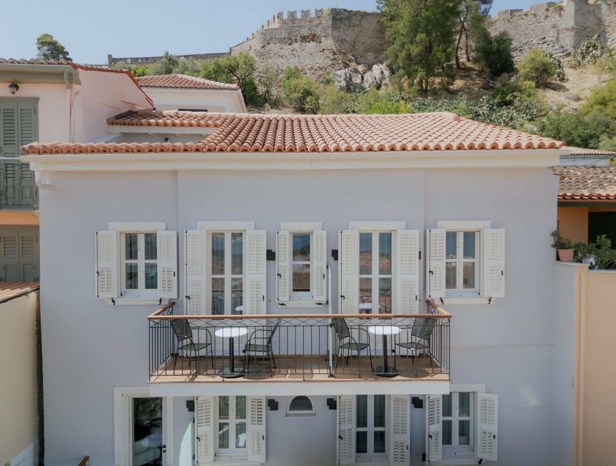 Nafplion Comfy Suites Экстерьер фото